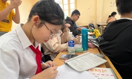 Giáo viên tâm tư vì quy định thời lượng dạy thêm trong trường ít ỏi