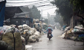 Tìm giải pháp phục hồi môi trường ở điểm nóng ô nhiễm 