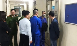 Bộ Tài nguyên và Môi trường đình chỉ công tác hai cán bộ bị khởi tố