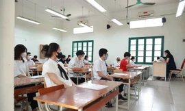 Thừa giấy vẽ voi