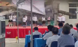 Vụ sập mái hiên nhà văn hoá ở Hà Nội khi trẻ đang biểu diễn: Còn 2 học sinh nằm viện