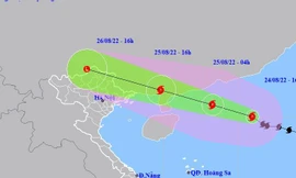 Bão số 3 di chuyển thần tốc, chiều tối mai ảnh hưởng miền Bắc