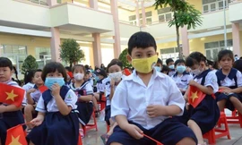 Bộ GD&ĐT: Điều chỉnh nội dung dạy học ứng phó với dịch COVID-19.