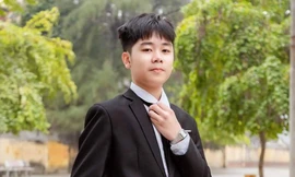 Thủ khoa lớp 10 Hà Nội Trần Tùng Bách. 