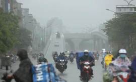 Miền Bắc, miền Trung mưa đến bao giờ?