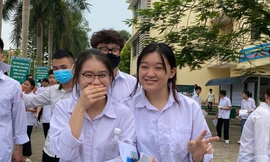 Tổ hợp KHTN: Vật lý điểm thi đột phá, Sinh học không còn 'mưa điểm 10'