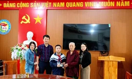 Học sinh trả lại ví có hơn 11 triệu đồng cho người đánh rơi