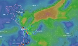 Vùng áp thấp tiếp tục mạnh lên, di chuyển dọc miền Trung