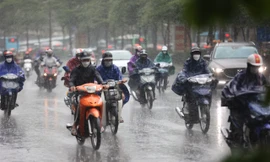 Miền Bắc ngày mưa, đêm lạnh 