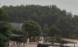 Dự báo mưa to, Bộ trưởng Bộ GD&ĐT Nguyễn Kim Sơn yêu cầu đảm bảo an toàn cho thí sinh và đề thi, bài thi