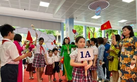 Lưu ý 'vàng' khi tuyển sinh đầu cấp ở Thủ đô: Thoát cảnh nộp giấy xác nhận cư trú