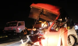 Đâm xe liên hoàn, 2 người chết, 30 người nhập viện