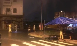 Truy tìm ô tô gây tai nạn khiến 3 người thương vong rồi bỏ trốn