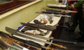 Phát hiện kho vũ khí khủng trong phòng trọ ở Bình Dương