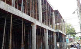 Một doanh nghiệp xin xây 300 nhà vệ sinh trên ‘đất vàng’