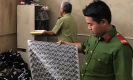 Phát hiện cơ sở sản xuất đồ thể thao giả thương hiệu nổi tiếng