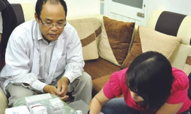 Bác sĩ “chui” người Trung Quốc ở TPHCM