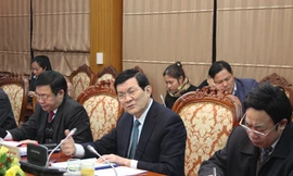 Chủ tịch nước Trương Tấn Sang: Phải để cán bộ sống được bằng tiền lương