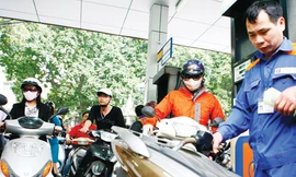 Petrolimex nhập nhèm lỗ, lãi