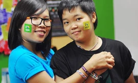 Người xác định lại giới tính được thay tên họ, kết hôn