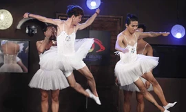 Khổ vì Người Giấu mặt