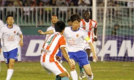Đội bóng của Park Ji Sung thua Navibank Sài Gòn