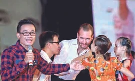 Nick Vujicic: 'Bạn chân thật, bạn tự do'