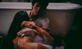 'Người tình' 18+ chưa ra rạp, khán giả đã phát sốt vì cảnh nóng