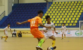 Khai màn giải bóng đá cho trẻ em có hoàn cảnh đặc biệt 