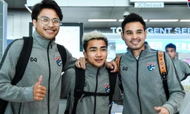 Bộ ba cầu thủ Thái Lan đang thi đấu giải J-League gồm Thitiphan Puangjan, Chanathip Songkrasin và Theerathon Bunmathan (từ trái qua)