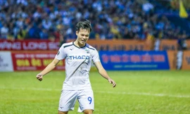 HAGL từ chối cho TP.HCM mượn Văn Toàn, Triệu Việt Hưng