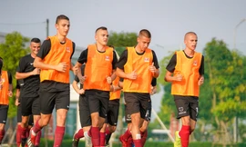 Điều ít biết về đội bóng Châu Âu có ông chủ người Việt