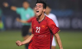 Chi tiết 11 cầu thủ tuyển Việt Nam đọ sức với UAE