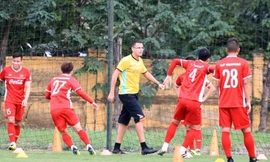 Tuyển Việt Nam chia tay HLV thể lực người Brazil