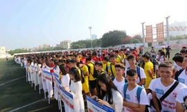 103 đội bóng tranh ngôi vô địch giải học sinh THPT Hà Nội