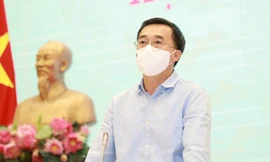 Thứ trưởng Bộ Y tế: 'Đưa chuyên gia nước ngoài vào Việt Nam phải hiệu quả và an toàn'