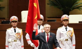 Chánh án TAND tối cao Nguyễn Hòa Bình tuyên thệ nhậm chức (Ảnh: Như Ý)