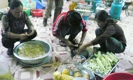 Chiêu 'móc túi' của dân nấu cỗ thuê