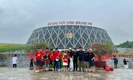 Gần ngày kỷ niệm chiến thắng, khách đến Điện Biên Phủ tăng mạnh 