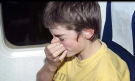 Tránh đau tai khi đi máy bay