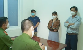 Ép người tình của chồng ghi giấy nợ 120 triệu đồng tại nhà nghỉ