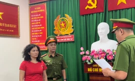 Cựu nhà báo Hàn Ni