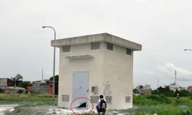 Xác nam thanh niên lơ lửng trong tủ điện