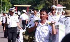 Giao quân giữa sóng biển Trường Sa