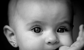 Chăm sóc trẻ tay chân miệng tại nhà