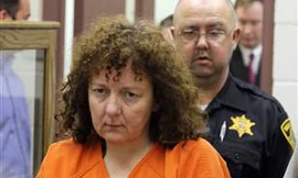 Giết chồng con để nhận tiền bảo hiểm