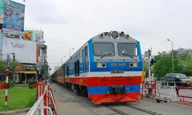 Nhiều chuyên gia lo ngại về đề án làm tuyến đường sắt Lào Cai - Hải Phòng trị giá 100.000 tỷ đồng (Ảnh: Tổ Quốc)