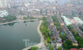 Vừa 'đòi ' được khu đất vàng, dân lại lo DN lấp hồ Thành Công xây chung cư