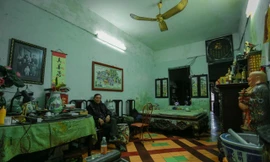 Biệt thự nức tiếng Hàng Đào: Rộng 200m2, trả trăm tỷ không bán