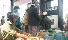 Mua xăng dầu nhiều phải có giấy xác nhận